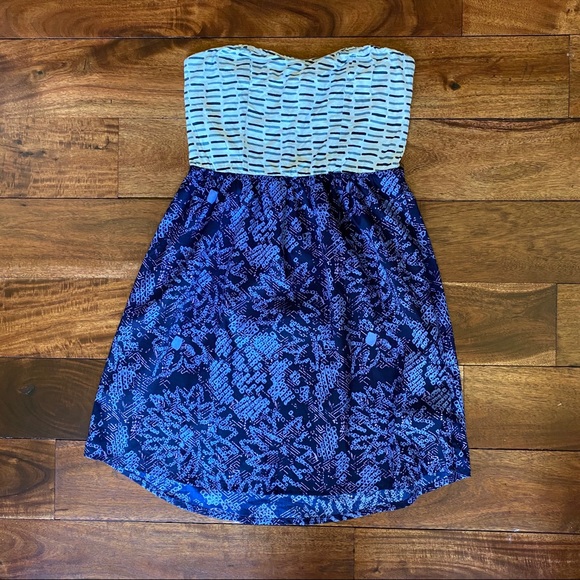 Strapless Roxy Dress - Picture 2 of 3